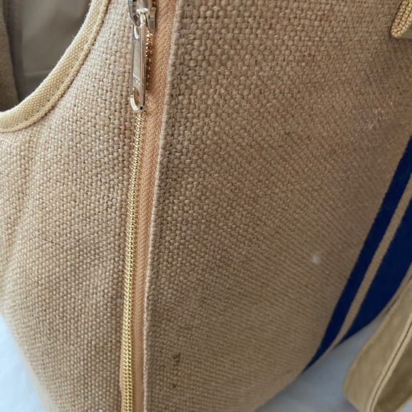 Houndstone Convertible Dog Carrier - Picture 9 of 15